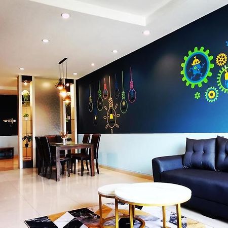 Klcc Amazing Robots Homestay 4Bedrooms Kuala Lumpur Ngoại thất bức ảnh